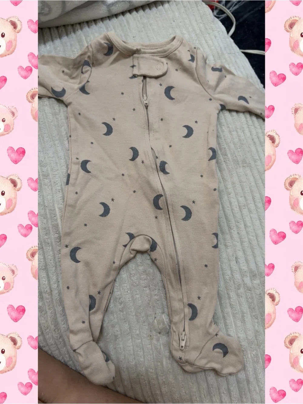 New newborn Baby Moon onsie no tags